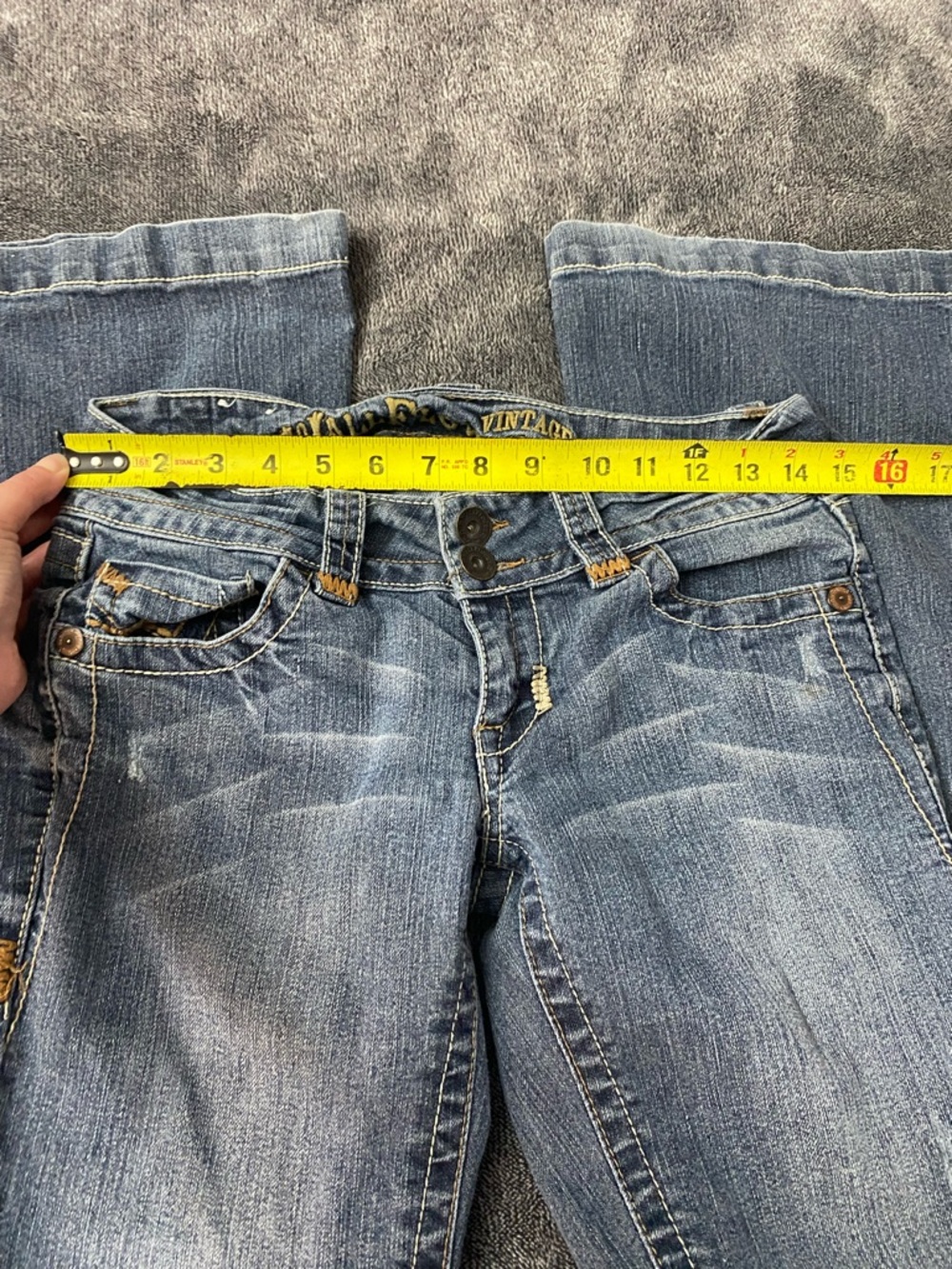 Y2K WallFlower Vintage Double Button Flare Jeans Size 7 - Picture 7 of 9